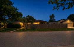 4253 Prescott Avenue, Lyons, IL 60534