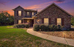 245 Chisholm Trl, Bastrop, TX 78602