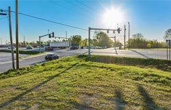 -- Highway 412, E Kenwood lot: ---, Siloam Springs, AR 72761