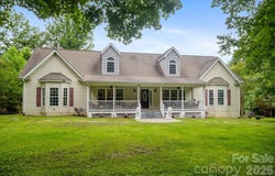 115 Barton Road, Brevard, NC 28712