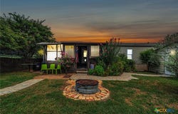 1500 Wattsville Road, Luling, TX 78648
