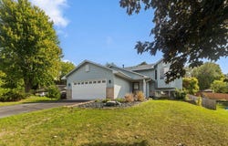 9337 Jeffery Court S, Cottage Grove, MN 55016