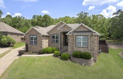 14 Basswood Terrace, Maumelle, AR 72113
