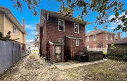 7 President Street, Far Rockaway, NY 11691