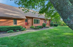 1276 Upper Gregg Road, Schenectady, NY 12306