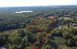 727 W Maple Road, Milford, MI 48381