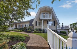 810 Jordan Point Rd, Prince George, VA 23860