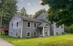 66 S Harbor Rd, Townsend, MA 01469