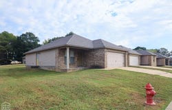 318 W School Street, Brookland, AR 72417