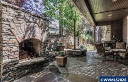 61212 Gorge View St, Bend, OR 97702