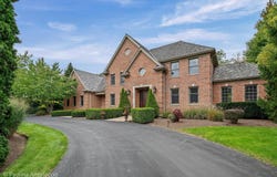 2 Marbury Lane, Barrington Hills, IL 60010