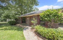8105 Raleigh Dr, Ethel, LA 70730