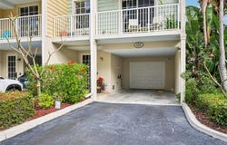 533 BAHIA BEACH Boulevard, RUSKIN, FL 33570