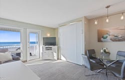 171 SW Highway 101, Lincoln City, OR 97367