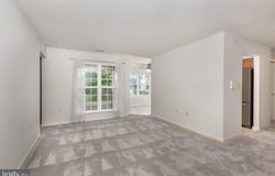 800 WEMBLEY Drive, HAMPSTEAD, MD 21074