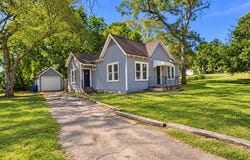 101 LaRue St, Larue, TX 75751