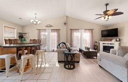 364 Twin Rivers Drive, Bronston, KY 42518