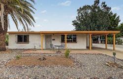 141 E El Naranjo, Green Valley, AZ 85614