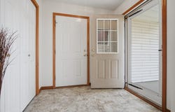 1312 Inglewood Circle, Bloomington, IL 61704