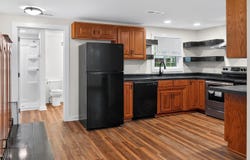 812 E Lindon Street, Bolivar, MO 65613