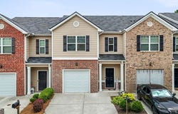 6907 Rogers Point, Lithonia, GA 30058