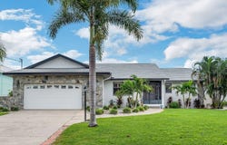 743 KINGSTON Court, APOLLO BEACH, FL 33572