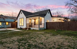1510 S Lindsay, Gainesville, TX 76240