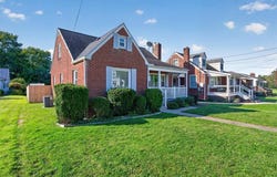 929 Painter Ave, Harrison Twp, PA 15065