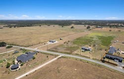 263 N Cedar Creek Dr, Cedar Creek, TX 78612