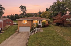 4770 Sherwood Dr, Whitehall, PA 15236