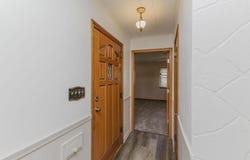 430 W 9th, Newton, KS 67114