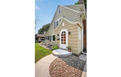 1015 Steely Street, Waterloo, IA 50703