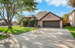 1718 Falcon Drive, Corinth, TX 76210