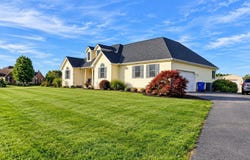 27 INTEGRO Drive, CLAYTON, DE 19938