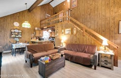 2128 Apley Drive, Bushkill, PA 18324