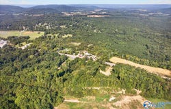 3502 E Willow Street, Scottsboro, AL 35768