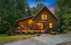 831 Lenore B Lane, Mountain Rest, SC 29664