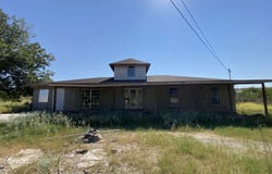 159 Guayacan, Del Rio, TX 78840