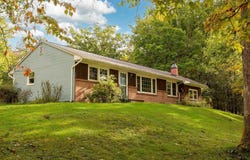 5 Van De Bogart Road, Woodstock, NY 12498