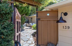 139 Buckeye Ave, Oakland, CA 94618