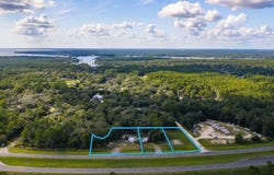 19228 S US Highway 331, Freeport, FL 32439