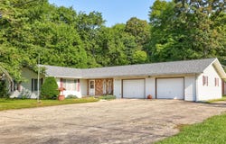 5745 E Townline Road, Birch Run, MI 48415