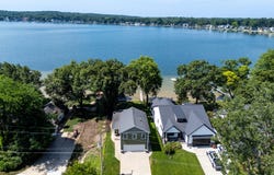 7353 Davies Drive NE, Rockford, MI 49341