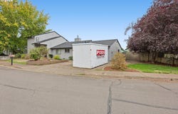 460 TIMOTHY St, JunctionCity, OR 97448