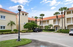 5040 Harmony Circle, Vero Beach, FL 32967