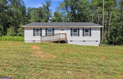 2421 E Silver Shoals Road, Toccoa, GA 30577