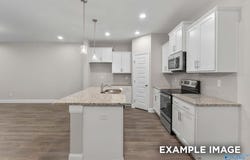 407 Clyde Lane, Hartselle, AL 35640