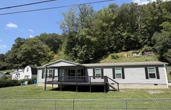 85 Nelson Branch Rd, HANOVER, WV 24839