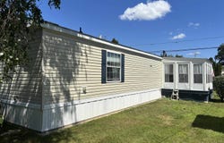 14 Chestnut Road, North Hampton, NH 03862