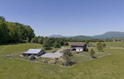 181 Windy Mile Ln, Rockbridge Baths, VA 24473